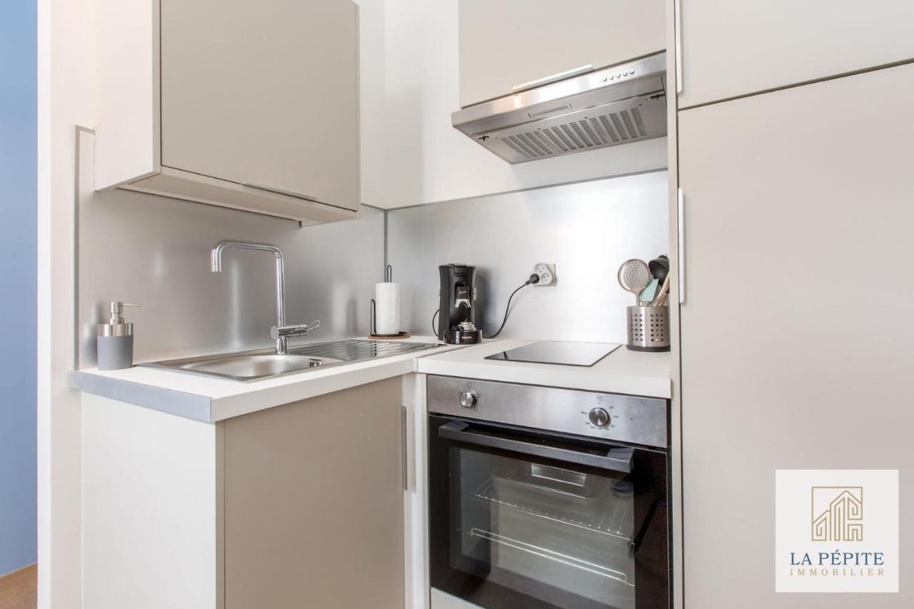 Residence Poterne Valenciennes Bagian luar foto