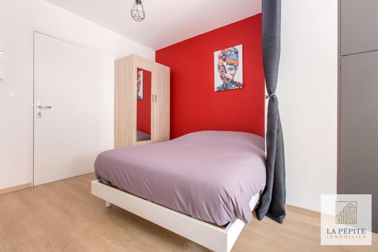 Residence Poterne Valenciennes Bagian luar foto
