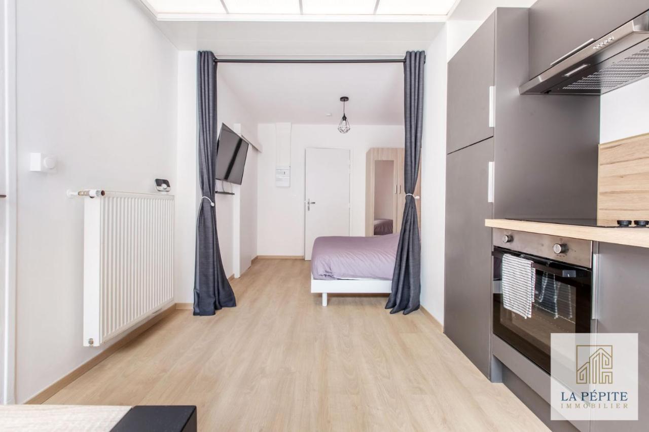 Residence Poterne Valenciennes Bagian luar foto